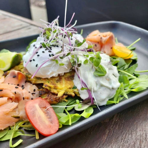 cafes__3931_Cafe Thirteen83